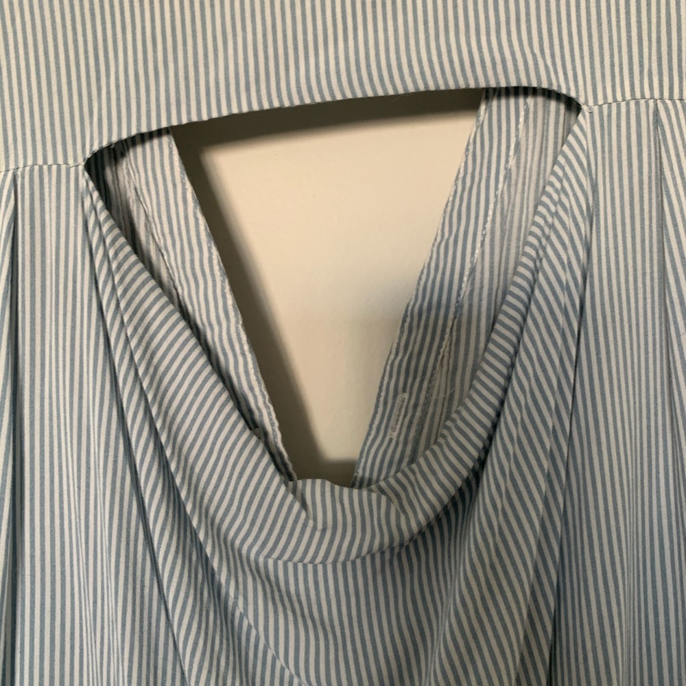 Striped button down blouse - Picture 7 of 7